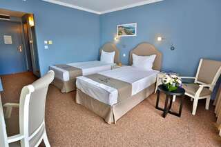 Отель Sofia Hotel - All Inclusive Золотые Пески Двухместный номер с 1 кроватью или 2 отдельными кроватями - балкон и вид на парк-4